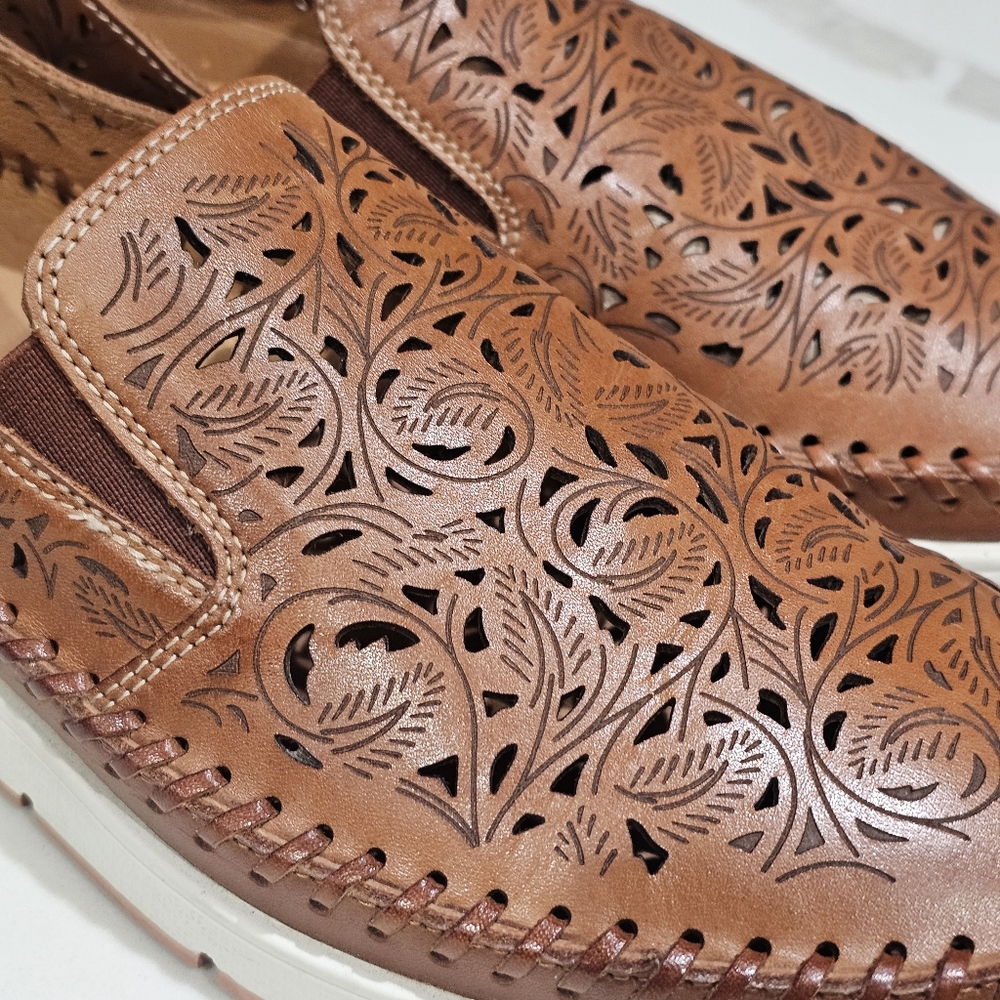 Pikolinos Tenerife Perforated laser cut Leather Loafers sneakers 10/10.5 41 - Picture 5 of 9